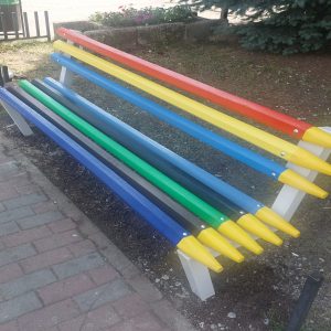 Banca stradala colorata