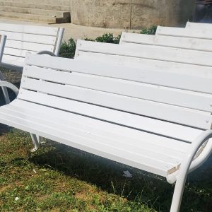 Banca stradala vopsita